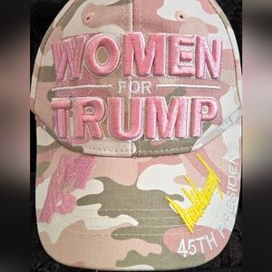 Women For Trump Camo Pink Women's Hat